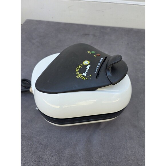 Breville Muffin Magic Muffin Maker MFM50XL Electric Baker Table Top Portable - Picture 2 of 11